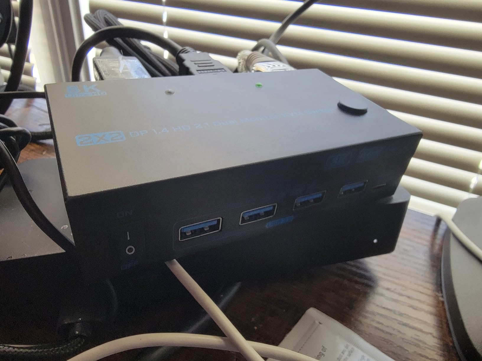 8K/4K KVM Switch 3 Monitors 3 Computers Triple Monitor 3 Port 2 Displayport 1.4 and HDMI 2.1 USB 3.0 KVM Switches, DP 1.4 Supports 8K@30Hz/4K@144Hz, HDMI Supports 8K@60Hz /4K@120Hz with Wired Remote customer photo 2