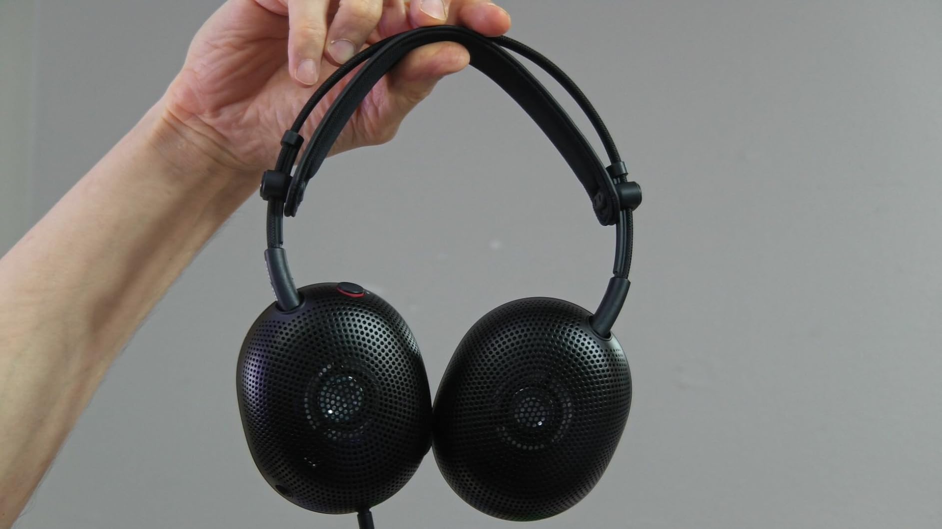 Sony INZONE H6 Air Wired Open-Back Gaming Headset with Mic, Black customer photo 1
