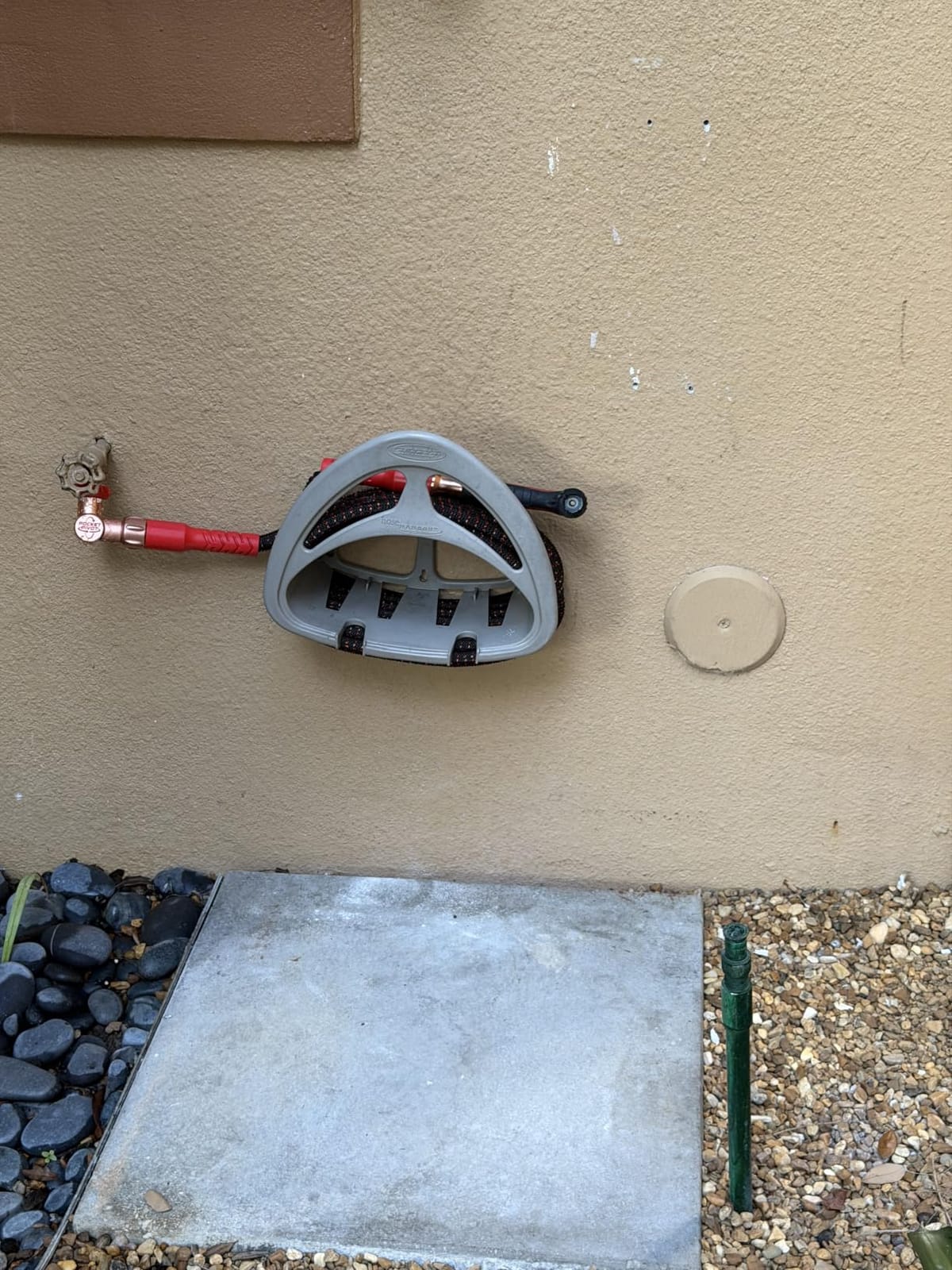 Pocket Hose Ballistic 50 FT Expandable Garden Hose, No-Kink, As Seen on TV customer photo 2