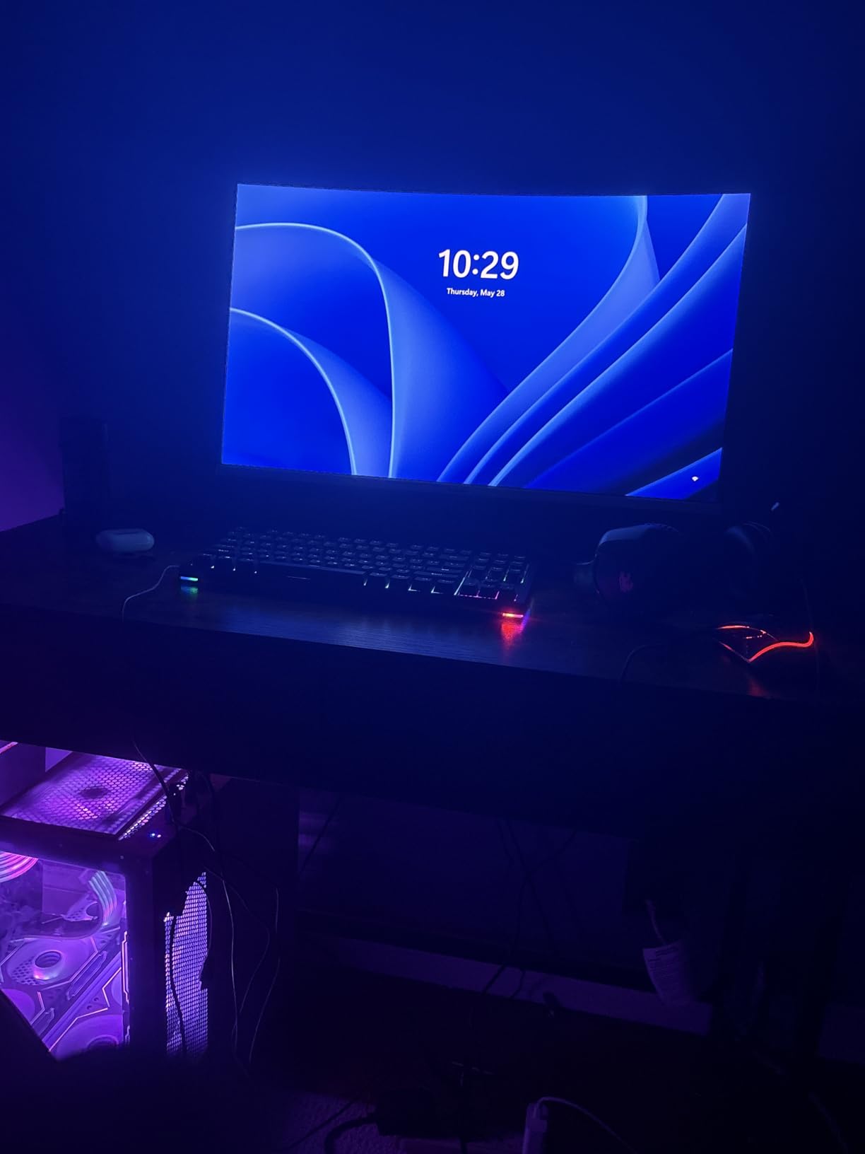 Gawfolk 24.5 Inch Gaming Monitor Flat VA Panel, 240Hz Monitor 1ms customer photo 2