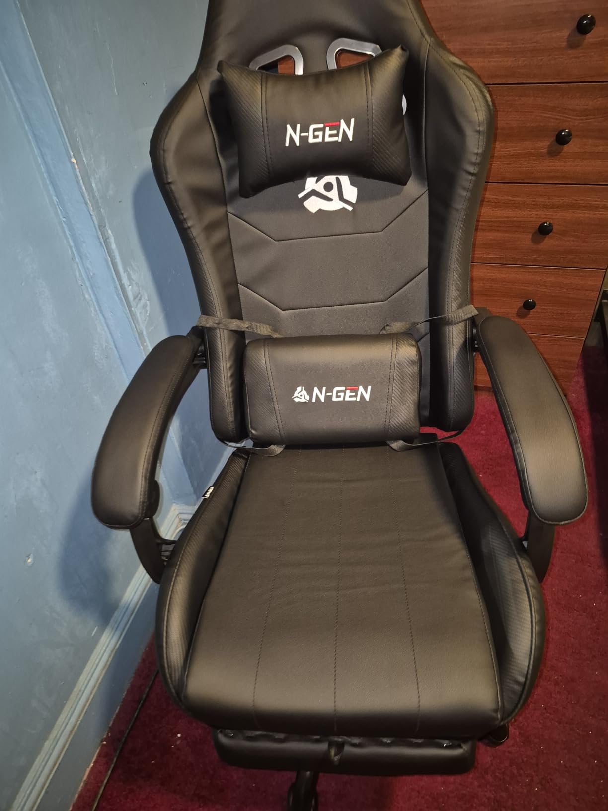 N-GEN GAMING Gaming Chair with Footrest, Lumbar, High-Back, All Black customer photo 2