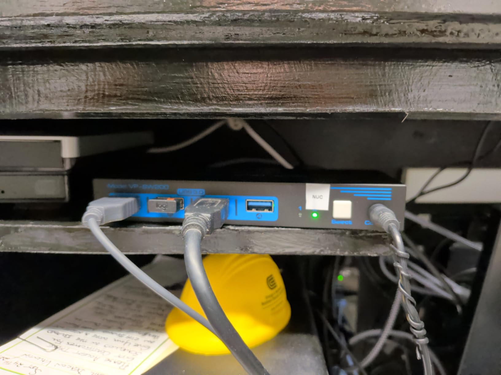 HDMI KVM Switch 2 Monitors 2 Computers 4K@60Hz Dual Monitor KVM Switches with 4 USB 3.0 Ports for 2 Computers Share 2 Screens and Keybord Mouse Printer, with Desktop Controller customer photo 1