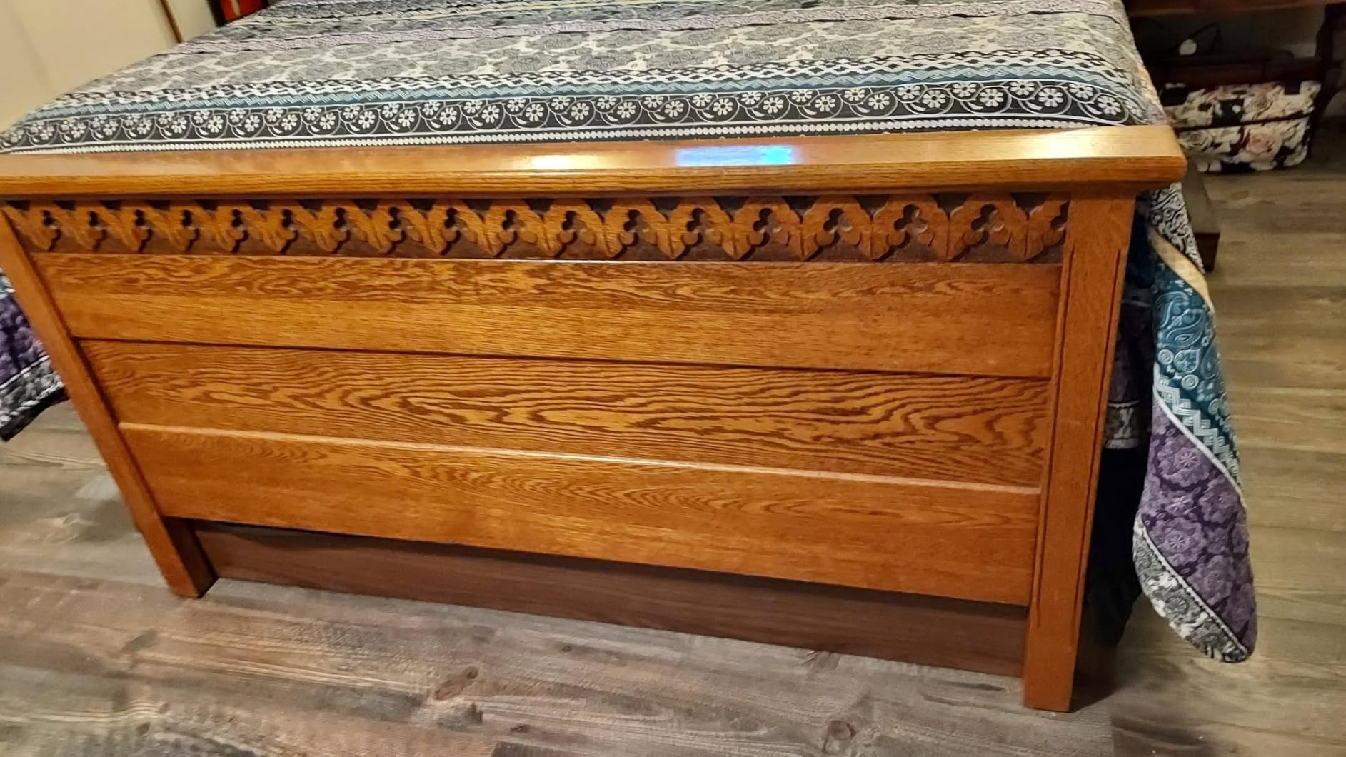 GarveeHome Wood Platform Bed Frame, Queen Bed Frame with 2 Drawers customer photo 1