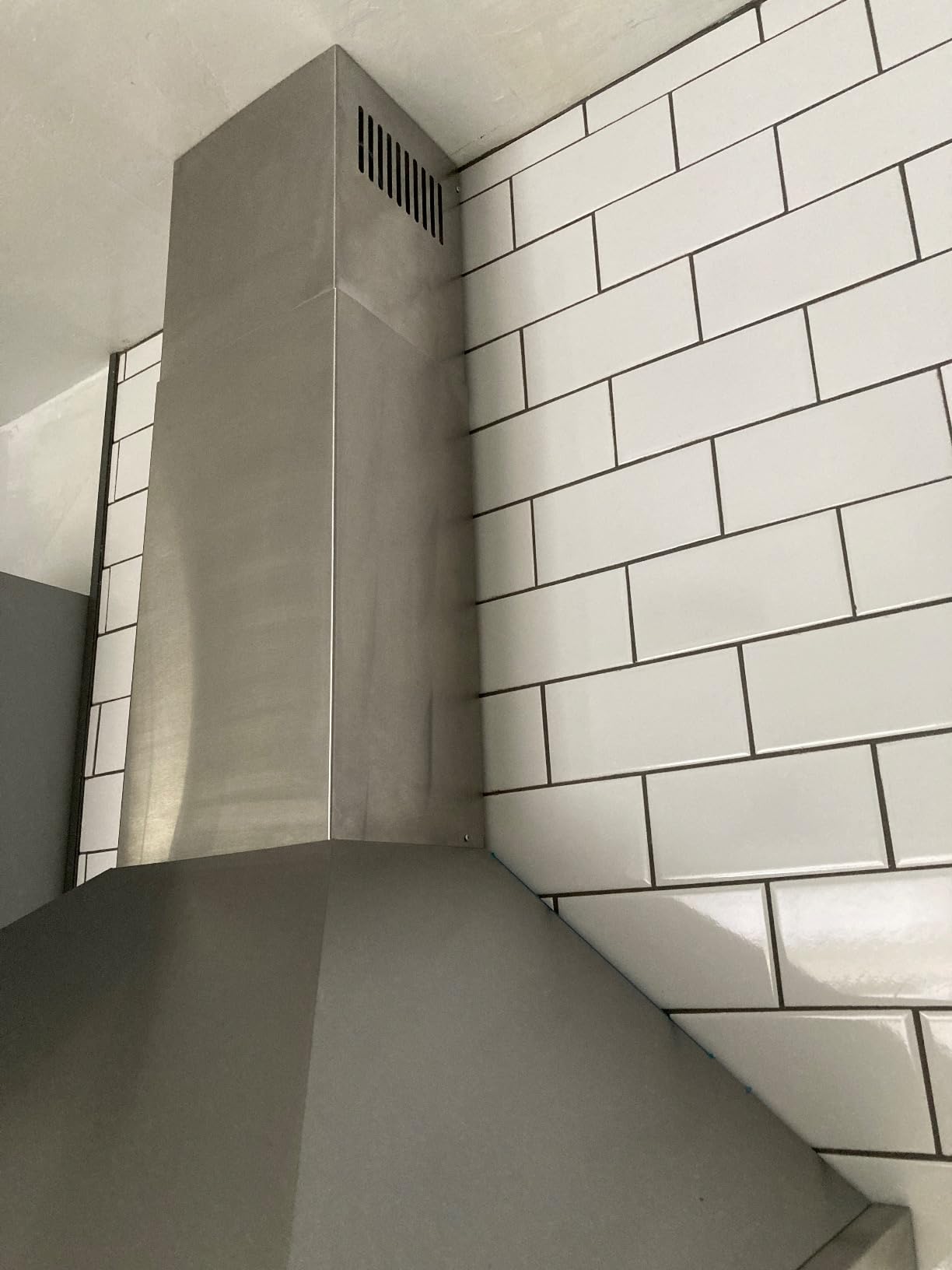 30 in. Vista Coll 380 CFM Ducted Wall Mount Range Hood LED, Stainless Steel customer photo 2