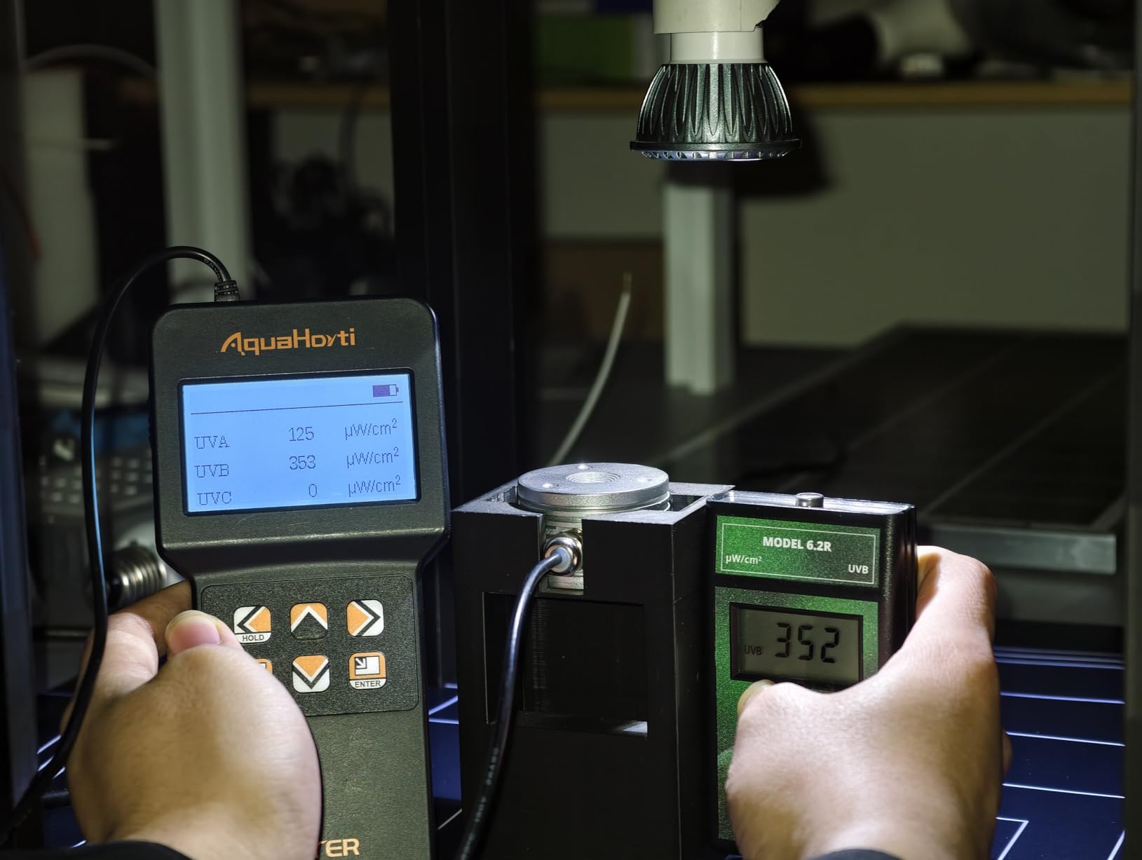 Solarmeter Model 6.2R Reptile UVB Lamp Meter, Handheld Digital UV Radiometer and Light Bulb Tester for Terrarium & Outdoor Activities, 0-1999 μW/cm2, Made in USA customer photo 1