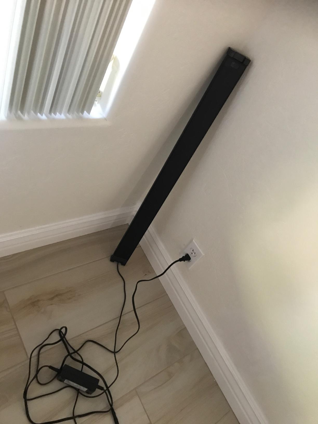Fluval Sea Marine 3.0 LED Aquarium Lighting for Coral Growth, 36-46 Inches customer photo 2