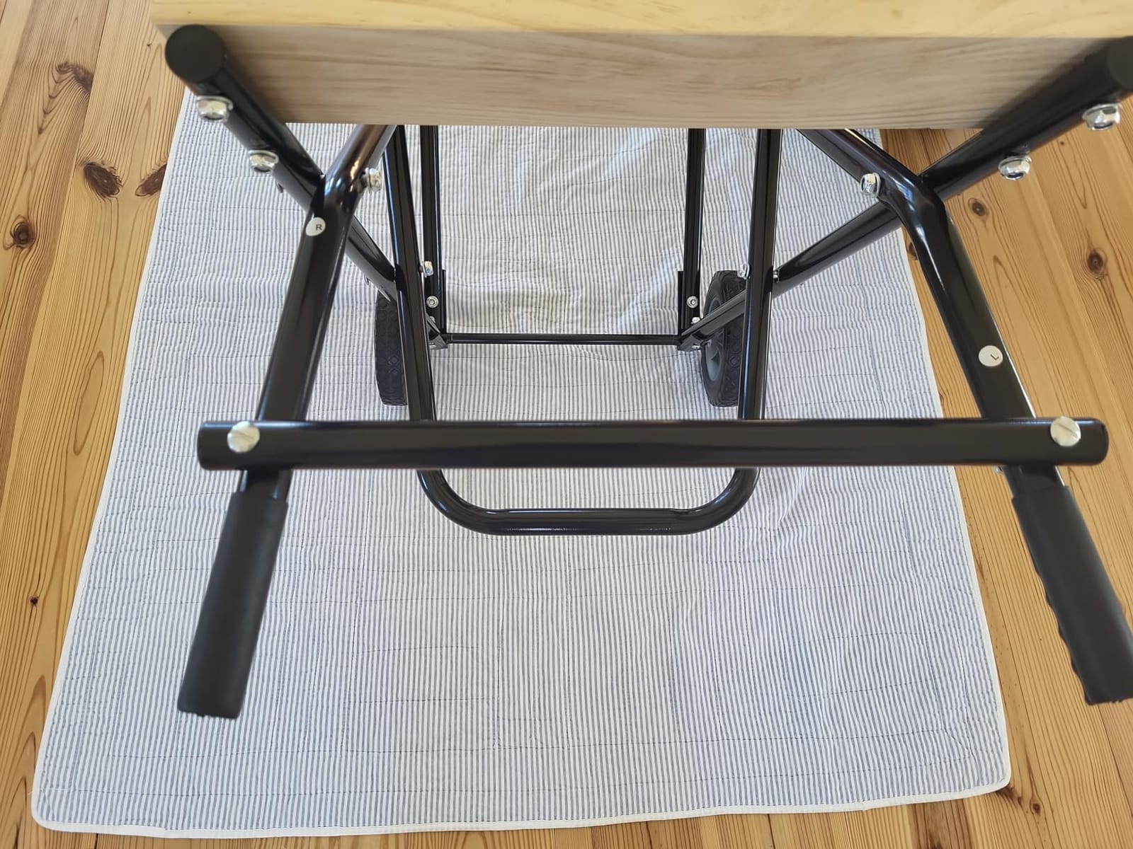 LEADALLWAY Boat Motor Stand Outboard Engine Carrier Cart Dolly Storage customer photo 1
