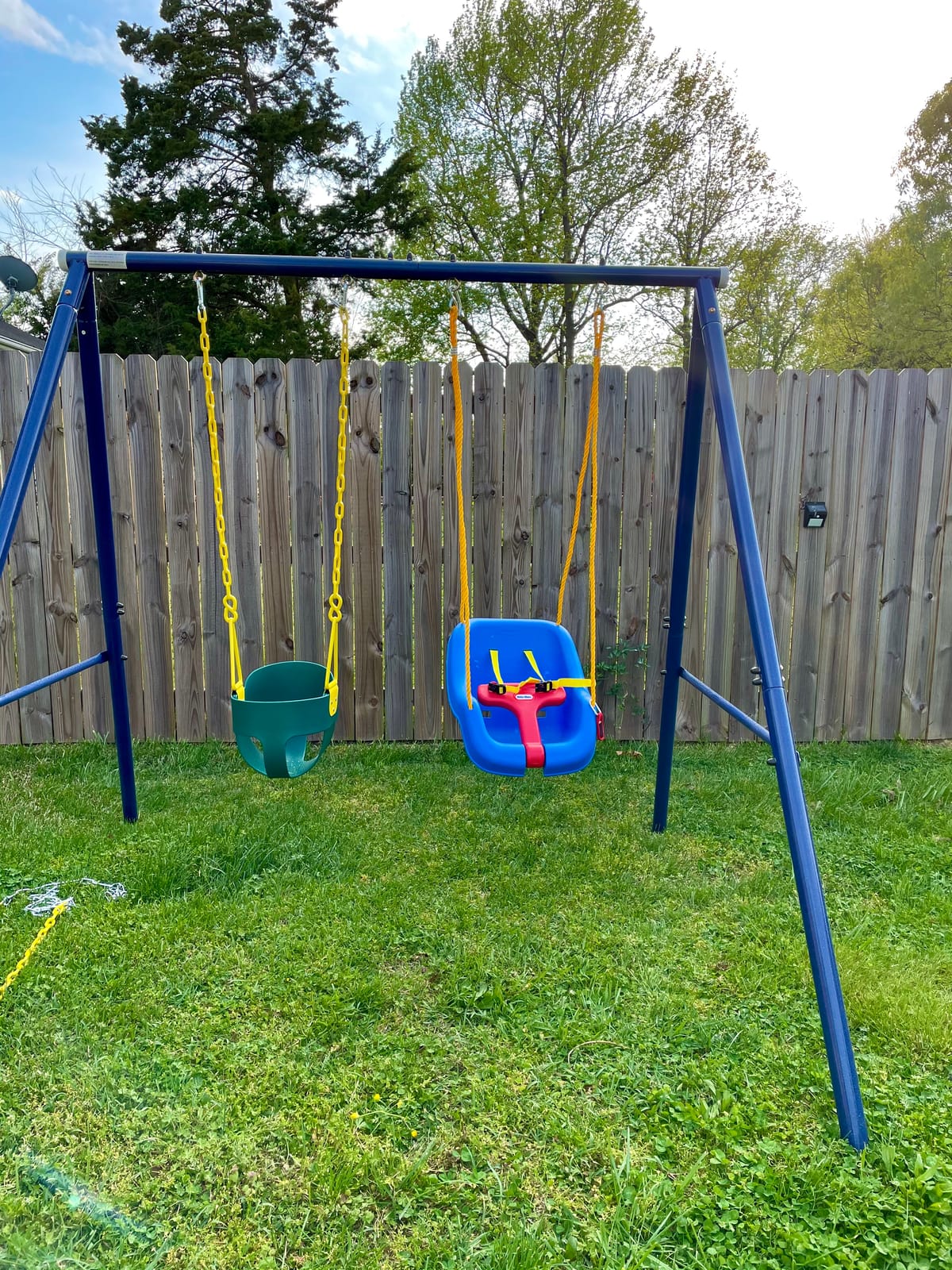 A-Frame Metal Swing Set - Outdoor Backyard Playground for Kids, Toddlers (Two Seat Swing Set) customer photo 1