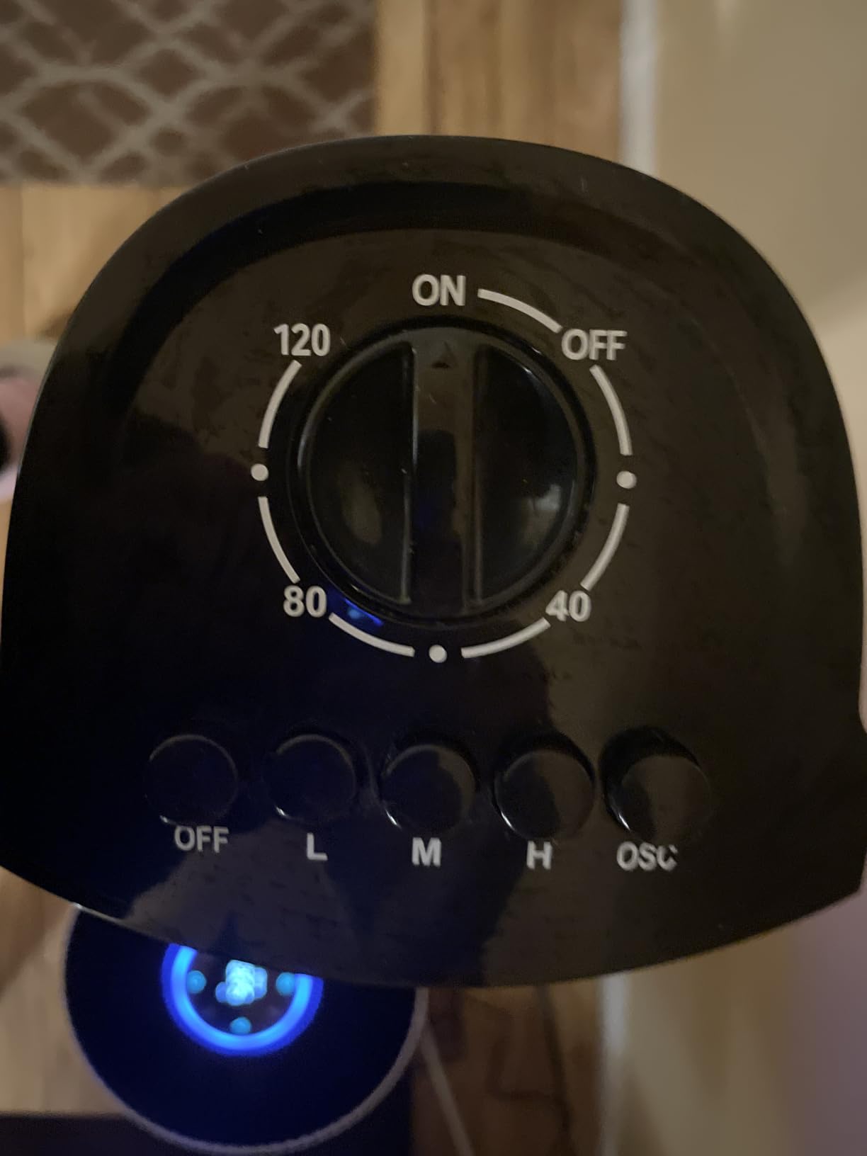PELONIS 30-Inch 3-Speed Oscillating Tower Fan for Bedroom, Quiet 30dB customer photo 2