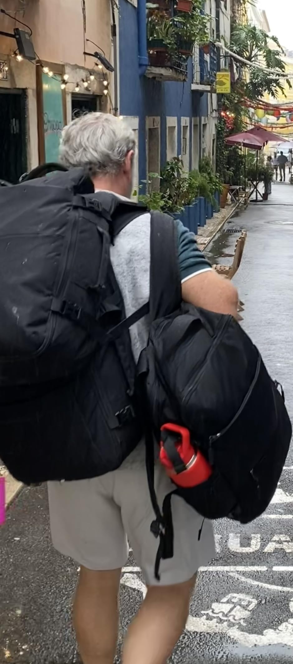 Lubardy Travel Backpack for Men Women 40L Flight Approved Carry on Backpack customer photo 1