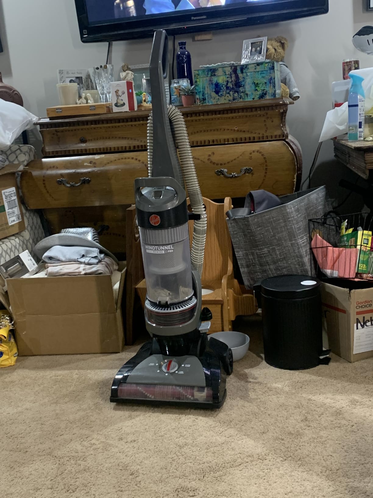 Hoover WindTunnel Cord Rewind Pro Bagless Vacuum Cleaner, Upright customer photo 2