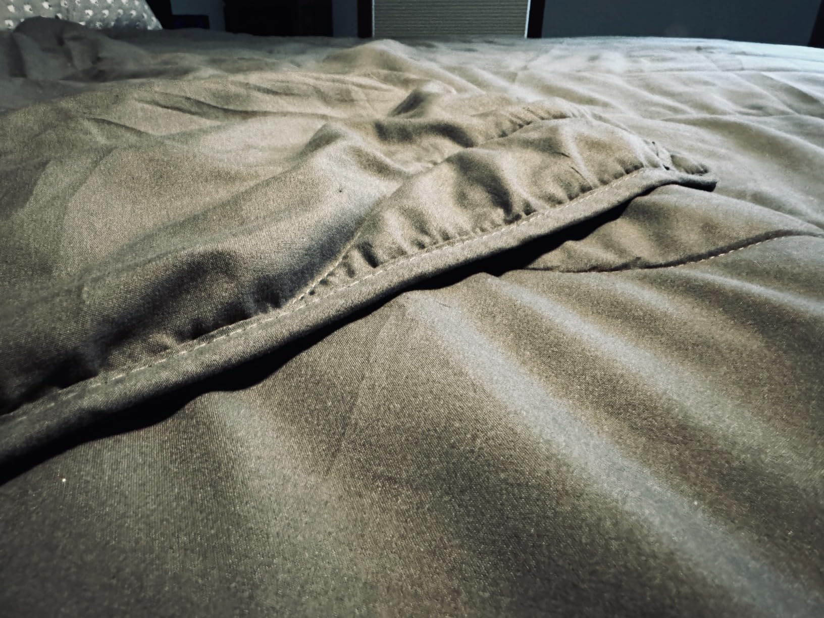 MEELUS Lightweight Comforter Cooling White, All Season Duvet Insert customer photo 1