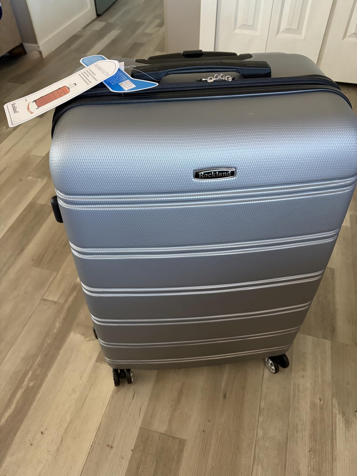 Rockland Melbourne Hardside Expandable Spinner Wheel Luggage, Checked Large 28