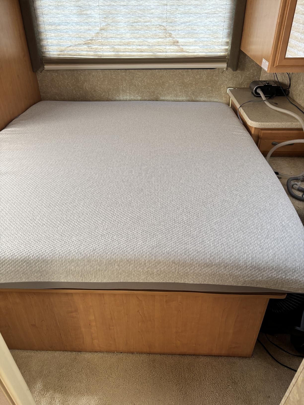 Zinus 8 Inch Short Queen Ultima RV Memory Foam Mattress, Medium Firm Feel customer photo 1