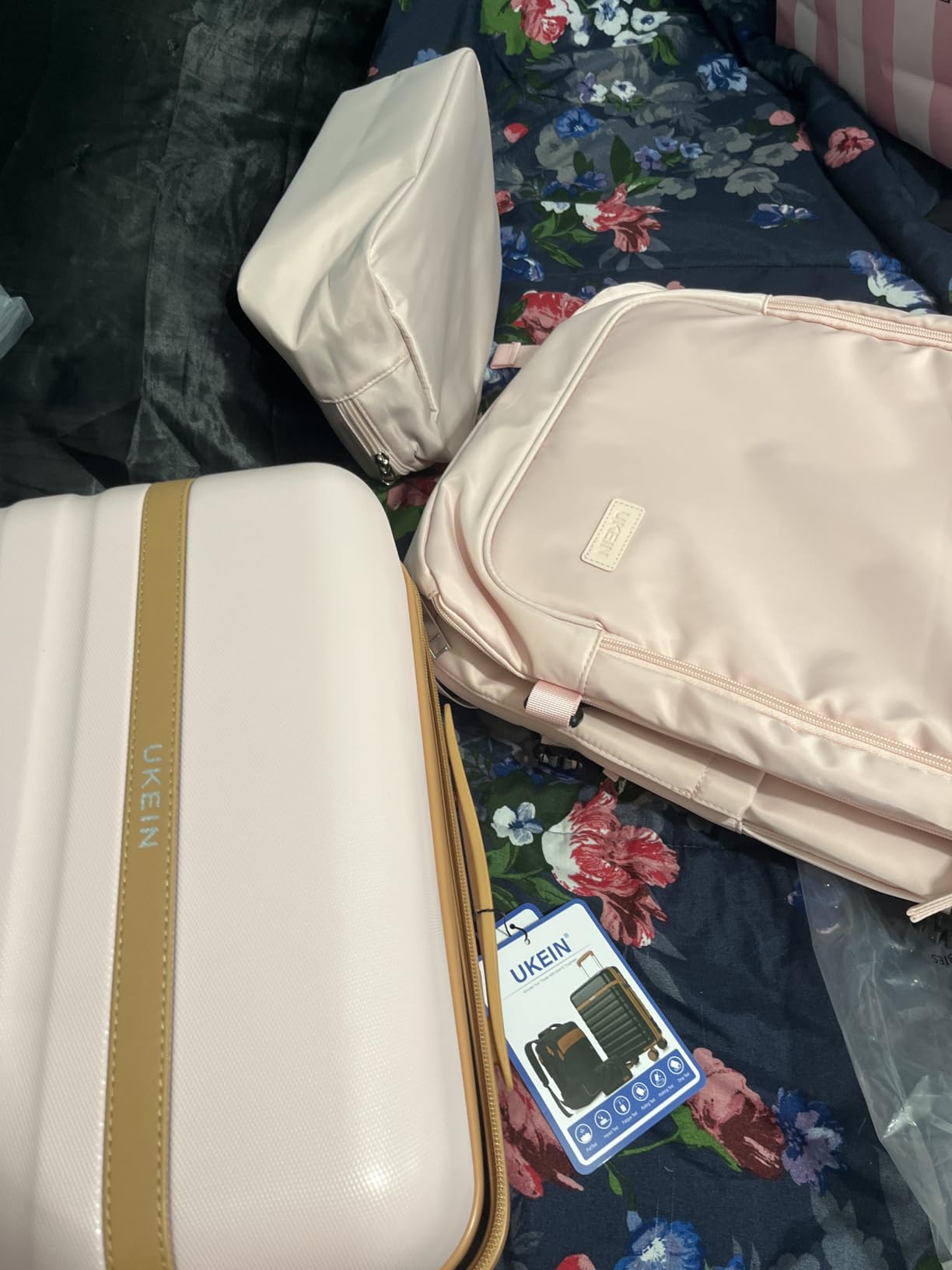 UKEIN Luggage Sets 3Piece, Carry On Luggage 20in Suitcase Set With Backpack customer photo 2