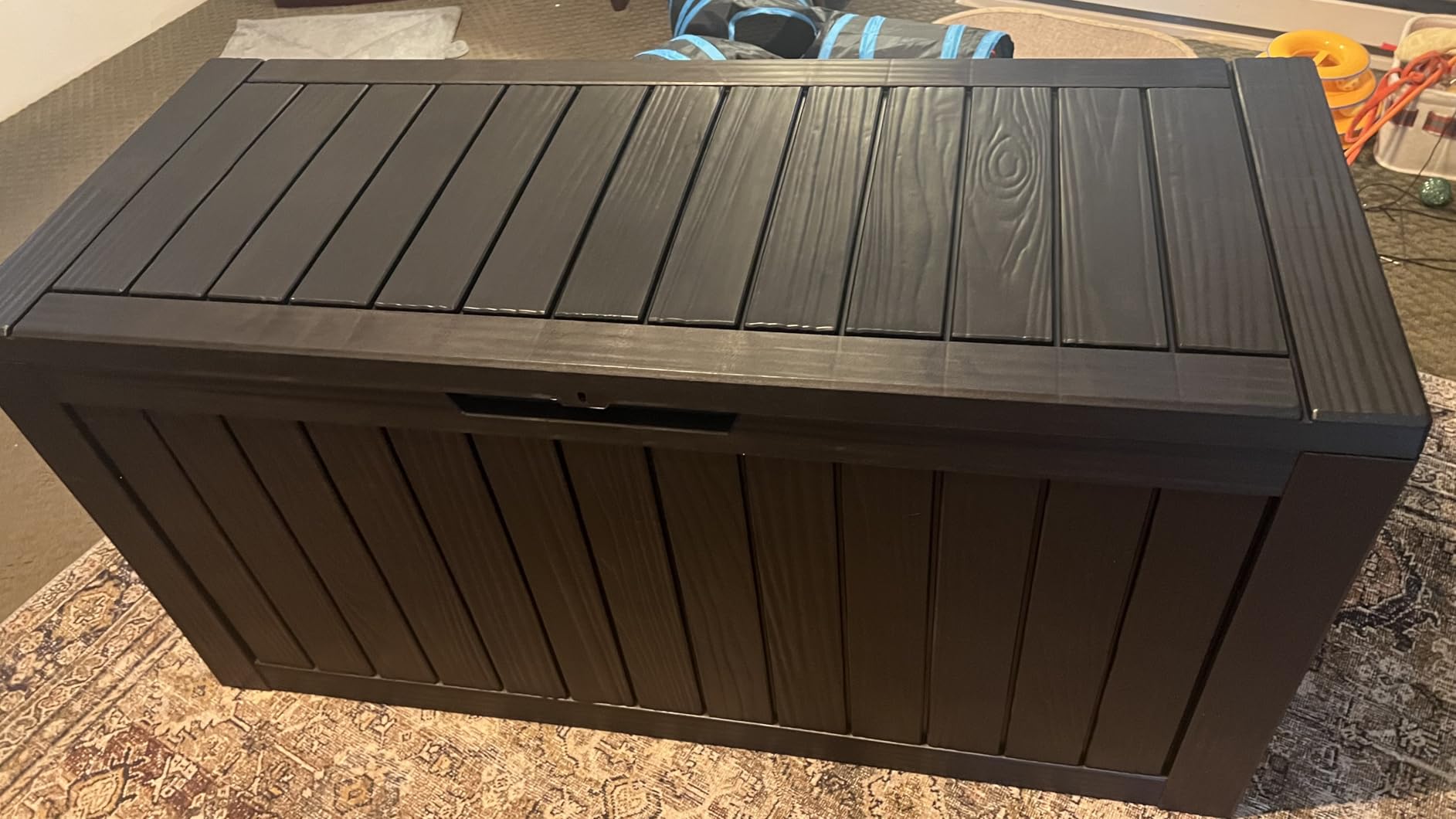 PatioZen 90 Gallon Resin Deck Box, Lockable Patio Outdoor Storage Box for Furniture, Garden Tools and Tools Storage, Waterproof Outside Storage Box - Black customer photo 1