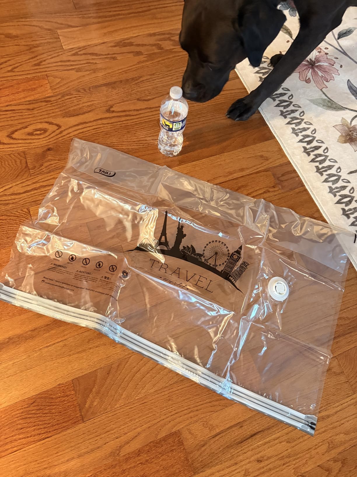 TAILI 8 Pack Vacuum Storage Bags, Jumbo LONG SIDE ZIP(39x28 inch), Clear customer photo 2