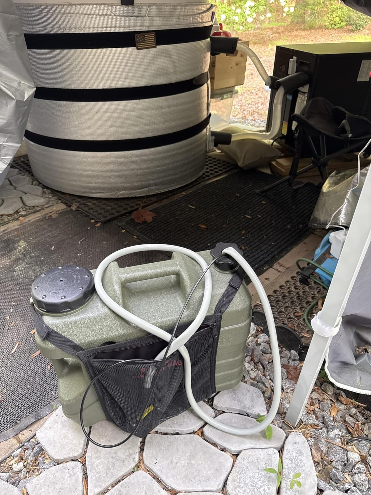 SPACEREST Portable Camping Shower with 5-Gallon Water Jug, 2 Batteries customer photo 1