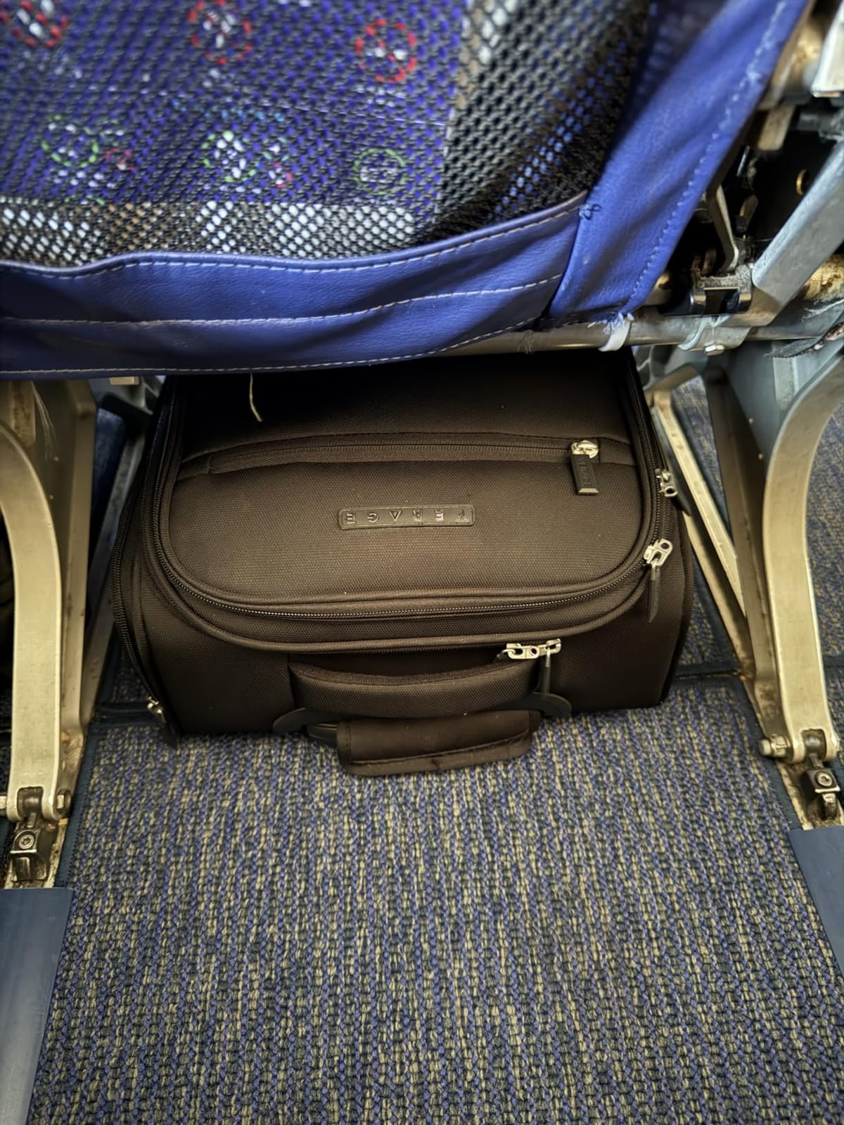 Verage Underseat Carry On Luggage with Wheels, 14.5-Inch Spinner Small Suitcase, Softside Lightweight Travel Bag for Men and Women, Airplane Carry On Bag, Nautical Blue customer photo 2