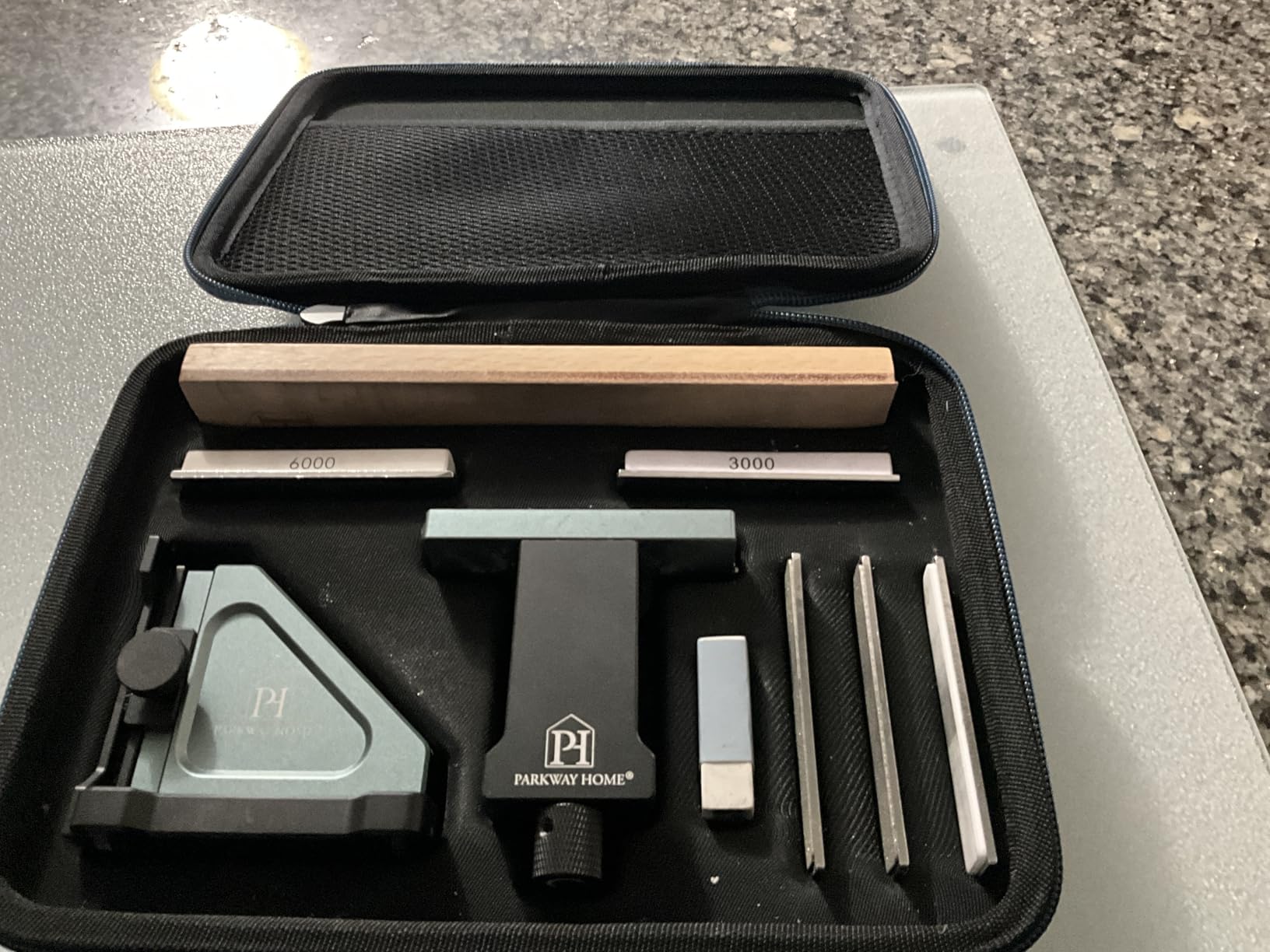 Rolling Knife Sharpener, Kitchen Knife Sharpener with Adjustable Angle customer photo 1