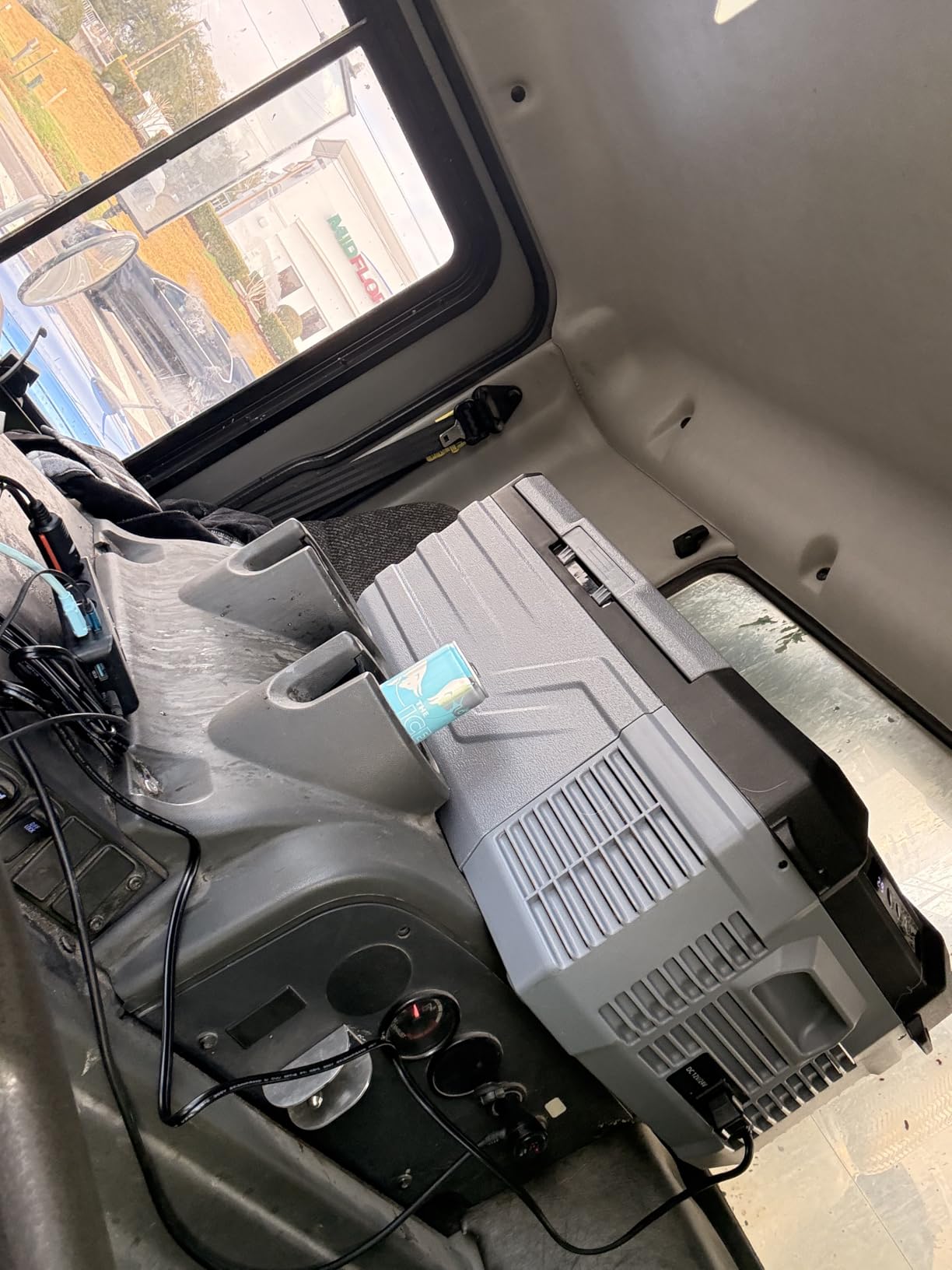 YELLOW JACKET 12 Volt Car Refrigerator, 16 Quart Electric Cooler, Portable Car Fridge for Outdoor Camping Travel, 12V/24V DC 110~240 Volt AC Refrigerator for Truck RV Home Office,-4℉-68℉ customer photo 1