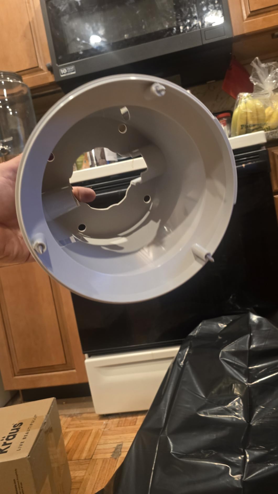 KRAUS WasteGuard 1 HP Continuous Feed Garbage Disposal with Ultra-Quiet Motor for Kitchen Sink with Power Cord and Flange Included, KWD201-100MCG customer photo 1