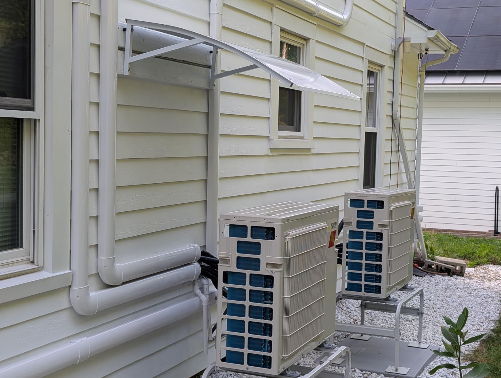 Mini Split Cover Condenser Sun Shade(41.7in x 25.2in x 11in) customer photo 1