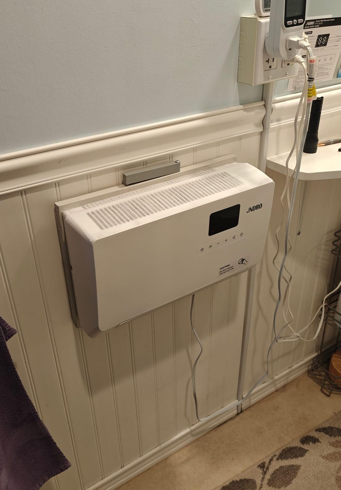 JNDRO Wall-Mounted Space Heater with Thermostat and Remote Control customer photo 2