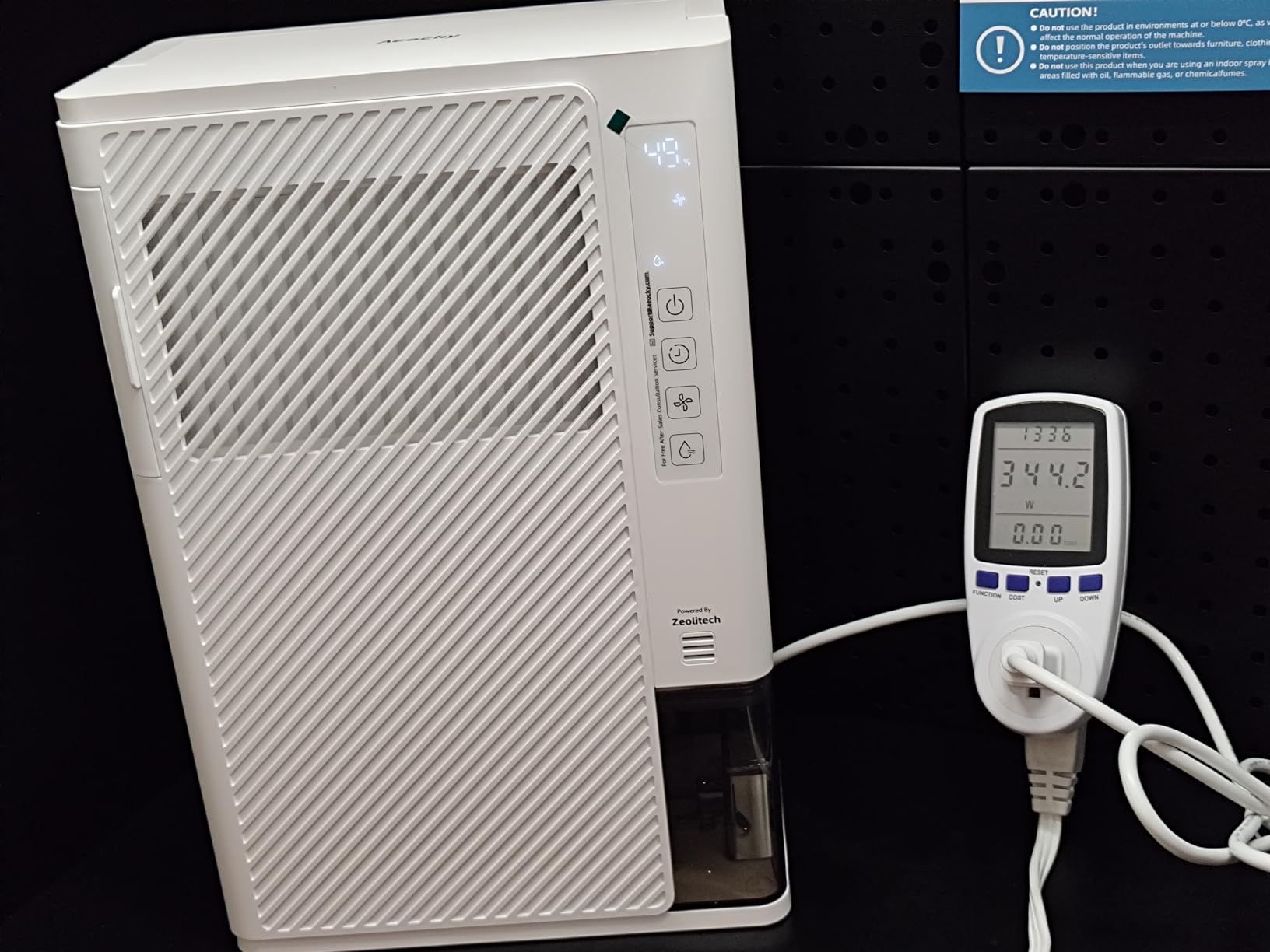 AEOCKY 2000 Sq.Ft Rotary Desiccant Dehumidifier, Humidistat, Never Frost customer photo 1