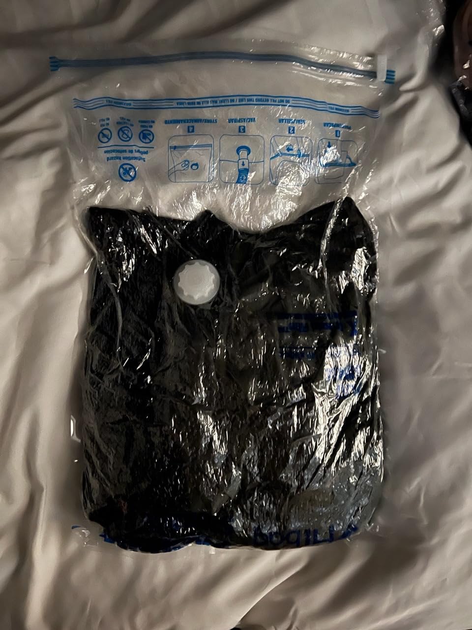 Vacuum Storage Bags Jumbo and XXL, Extra Large Vacuum Seal Bags for Bedding Blankets Comforters Clothing (3J+3XXL) customer photo 1