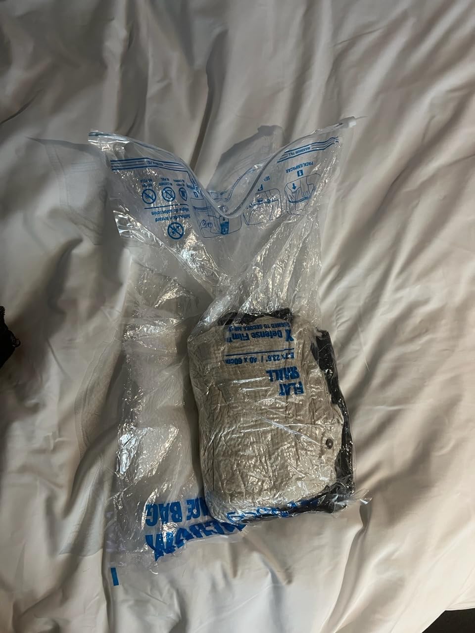 Vacuum Storage Bags Jumbo and XXL, Extra Large Vacuum Seal Bags for Bedding Blankets Comforters Clothing (3J+3XXL) customer photo 2