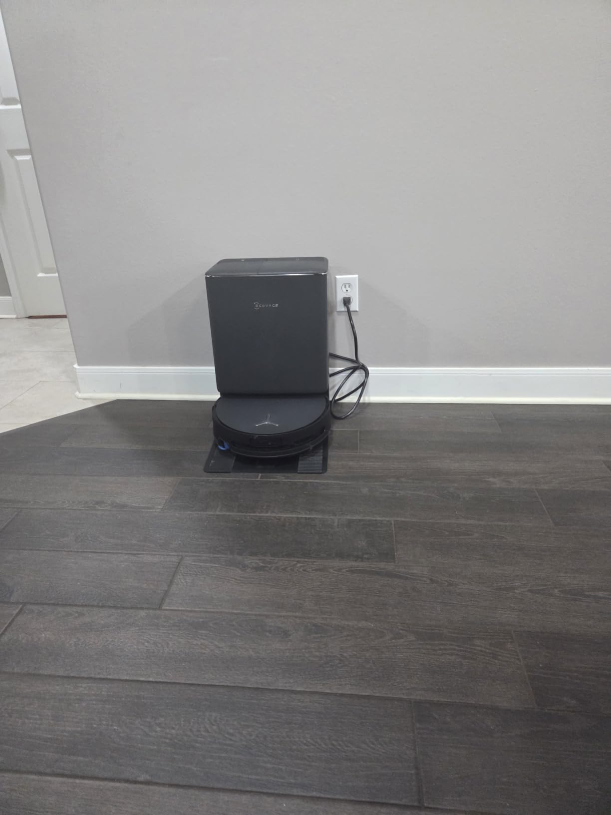 ECOVACS DEEBOT T90 PRO Omni Robot Vacuum and Mop, 30000Pa Blast Suction customer photo 1