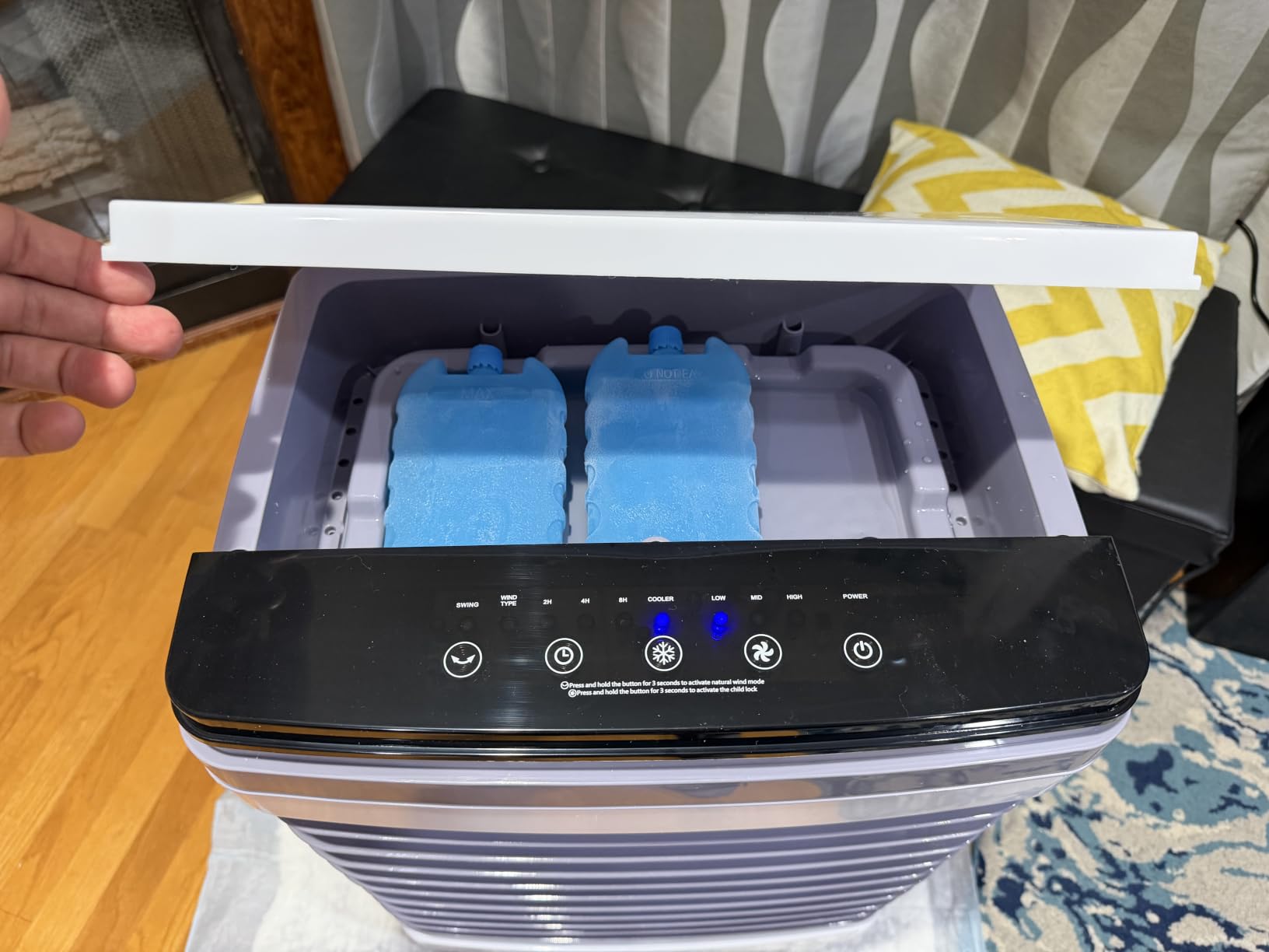 Portable Air Conditioner, 3000 CFM Swamp Cooler & Evaporative Air Cooler customer photo 2