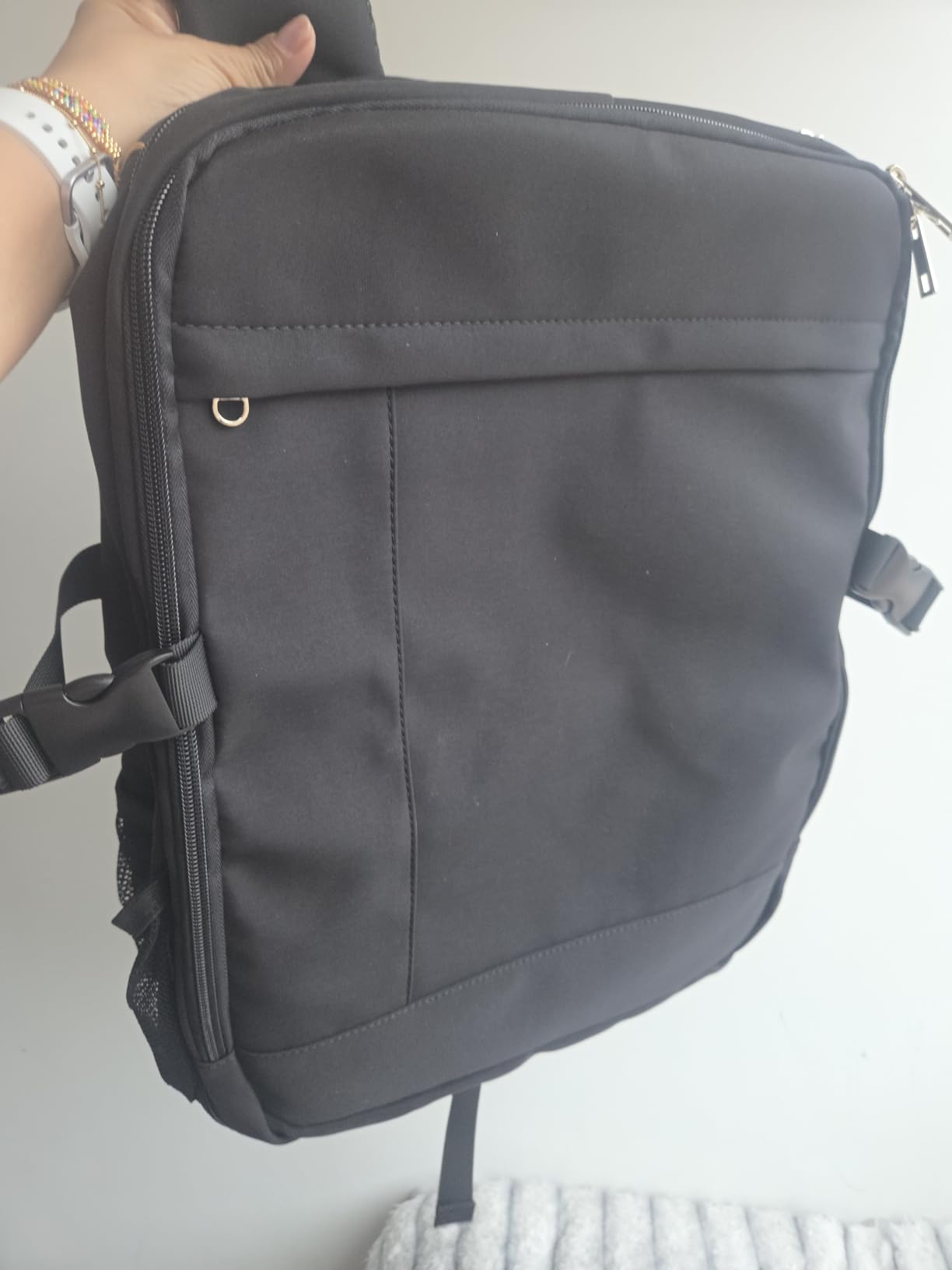 Lossga Travel Backpack for Women Men 18x14x8 Waterproof Carry On Backpack Airline Approved Personal Item Travel Backpack Comfortable Mochila for Work Business Weekender, Black customer photo 2