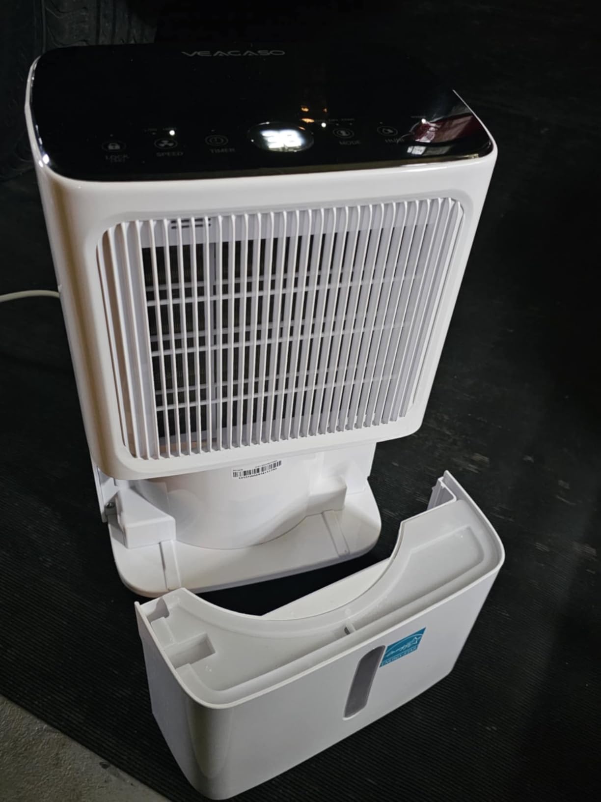 VEAGASO 28 Pint Dehumidifier for Basement and Home 2000 Sq.Ft, 38dB Quiet customer photo 1