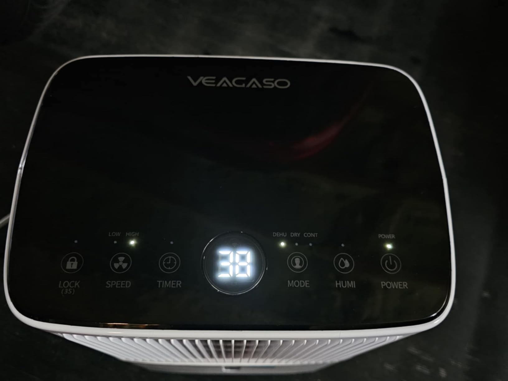 VEAGASO 28 Pint Dehumidifier for Basement and Home 2000 Sq.Ft, 38dB Quiet customer photo 2